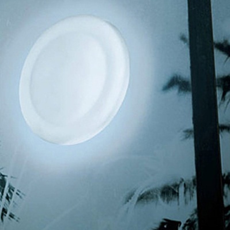 La Sixty Wall Lamp by Oluce Lamps